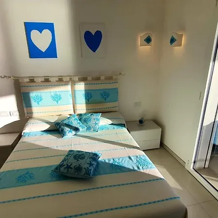 Delfino Bianco Appartement Golfo Aranci