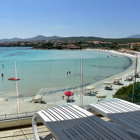 Appartement Delfino Bianco