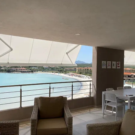 Lägenhet Delfino Bianco